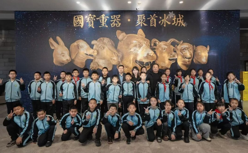 欧博ABG公益联合保利文化传播共启三精蓝瓶&ldquo;幸福1+1&rdquo;儿童守护计划